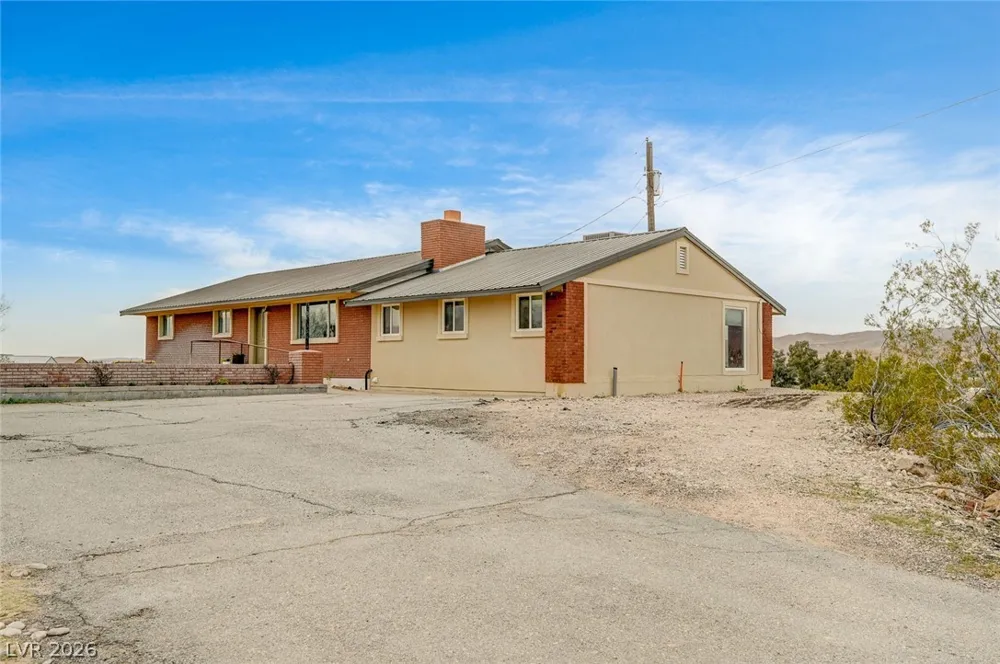 4050 Milky Way Circle Logandale, NV 89021
