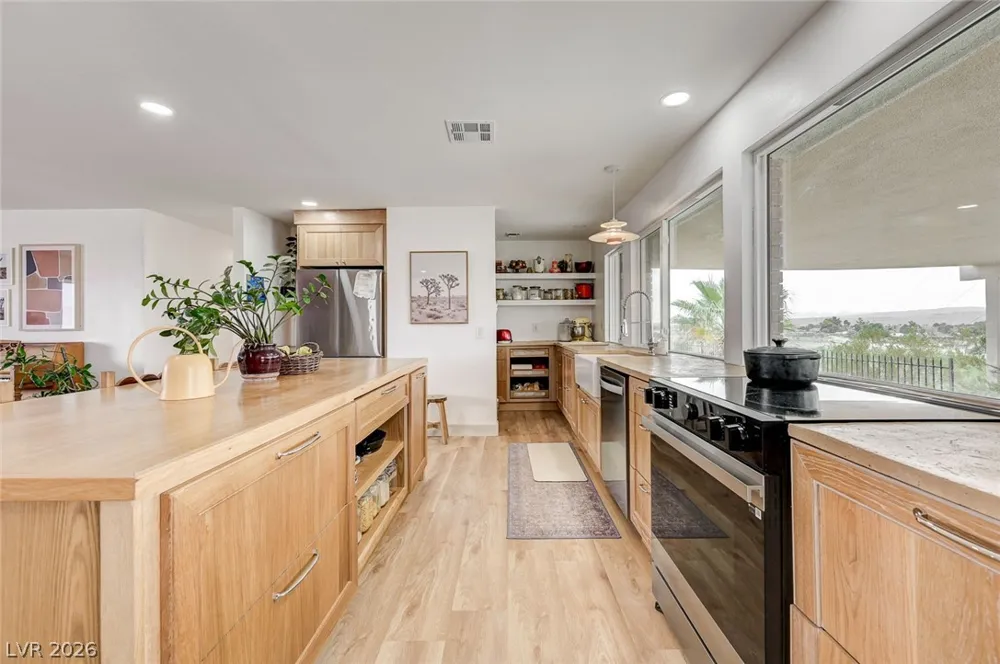 4050 Milky Way Circle Logandale, NV 89021