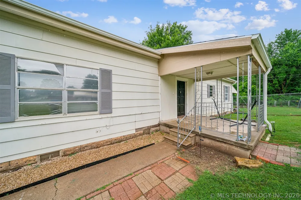 404 E Maple Street Drumright, OK 74030