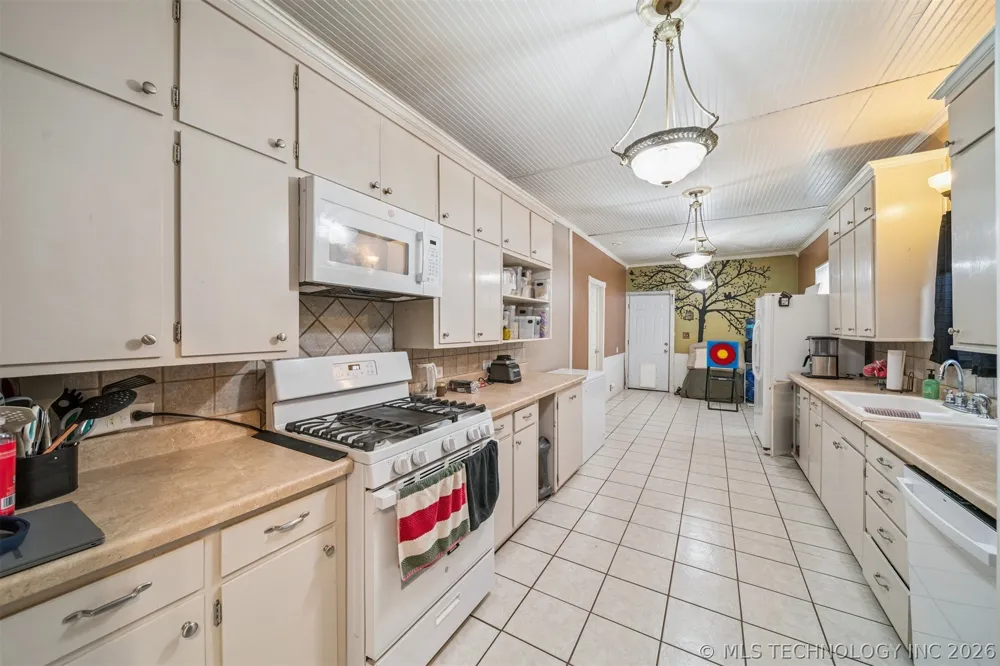 404 E Maple Street Drumright, OK 74030