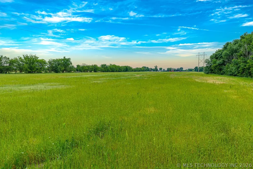 100 E 700 ROAD Wagoner, OK 74467