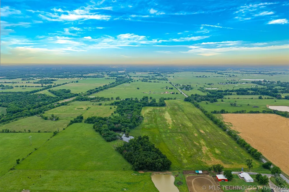 100 E 700 ROAD Wagoner, OK 74467