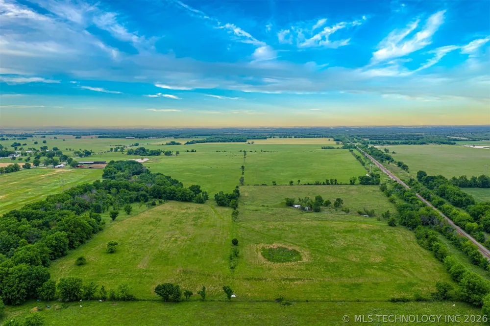 100 E 700 ROAD Wagoner, OK 74467