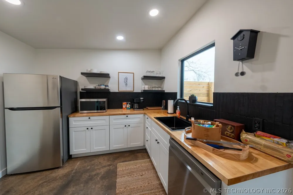 33501 S 4507 ROAD Afton, OK 74331