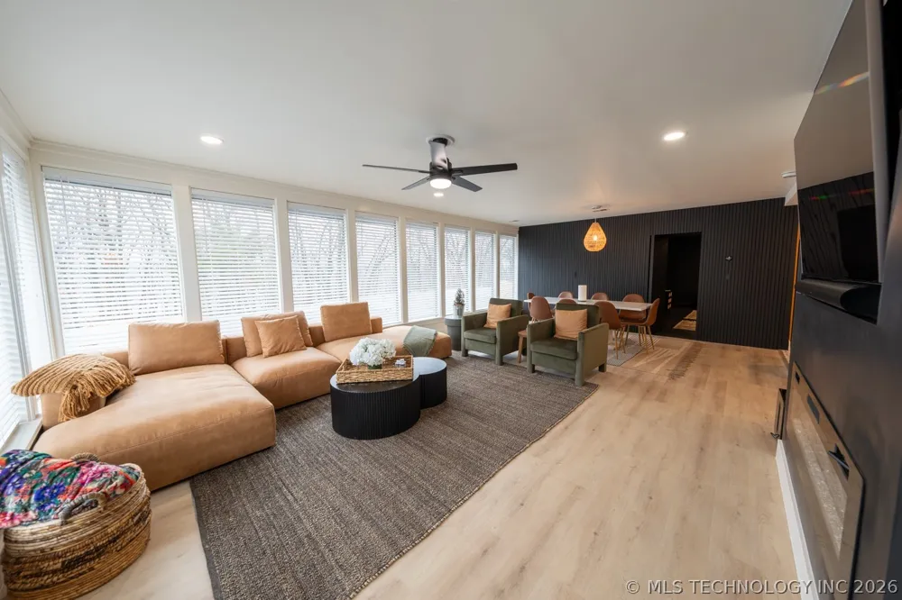 33501 S 4507 ROAD Afton, OK 74331