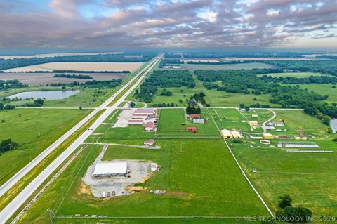375 E State Hwy 51