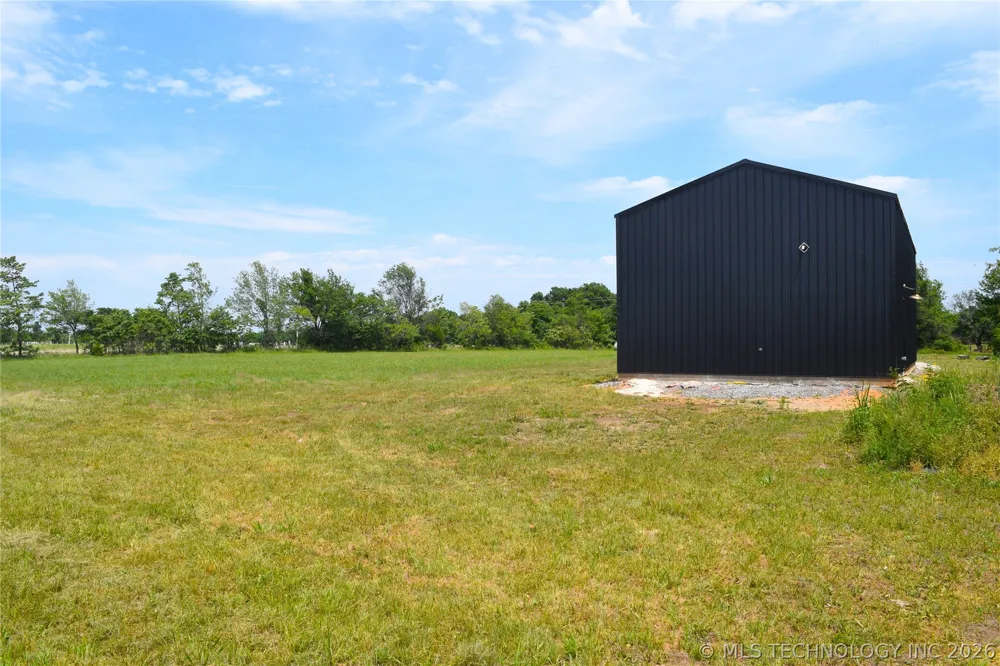 21802 4250 ROAD Porter, OK 74454