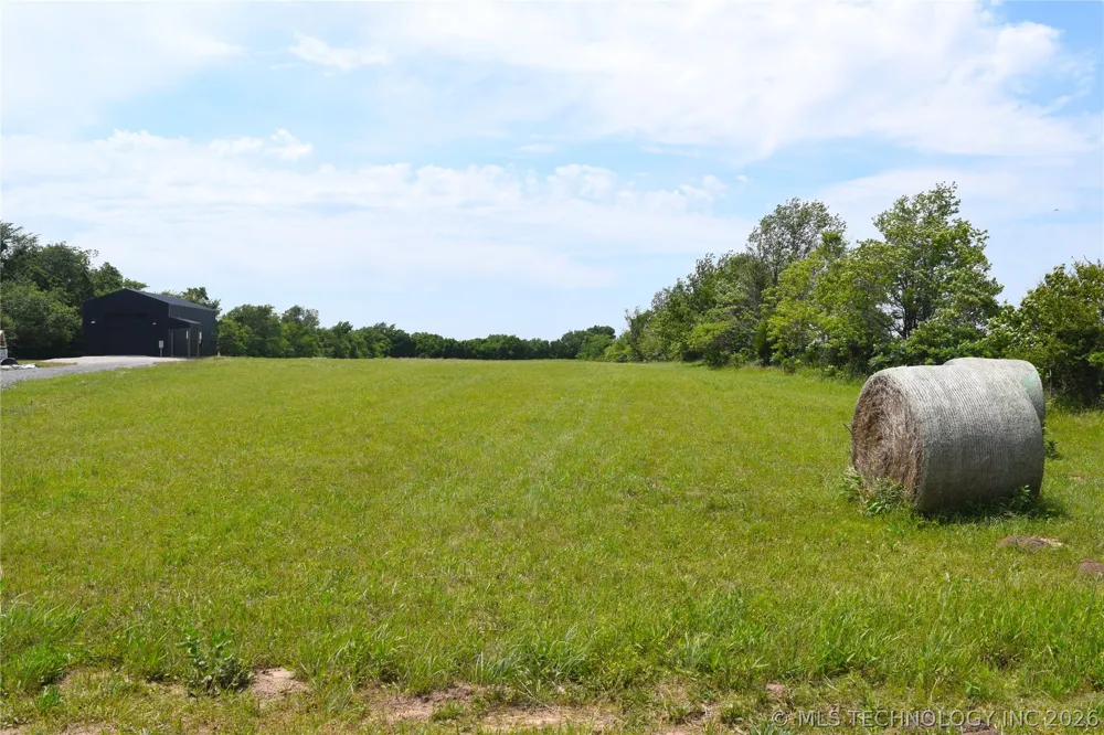 21802 4250 ROAD Porter, OK 74454