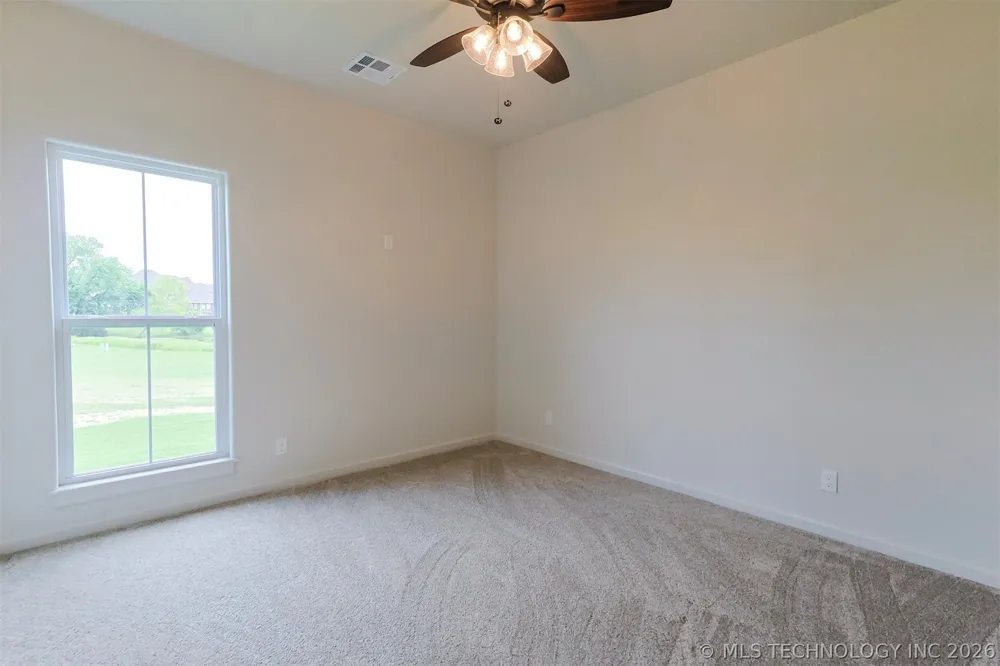 408 S Tall Chief Avenue Skiatook, OK 74070