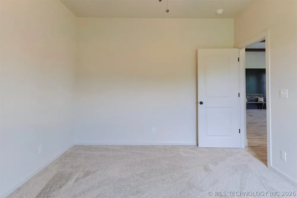 408 S Tall Chief Avenue Skiatook, OK 74070
