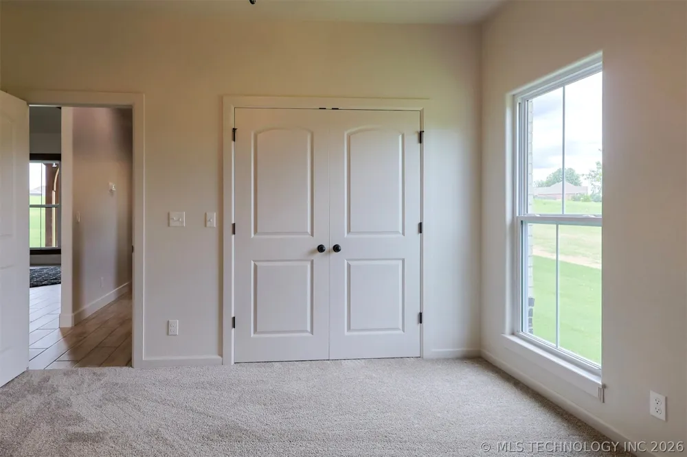 408 S Tall Chief Avenue Skiatook, OK 74070