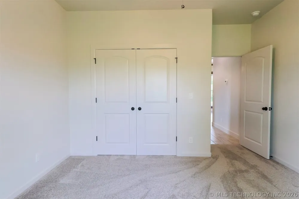 408 S Tall Chief Avenue Skiatook, OK 74070