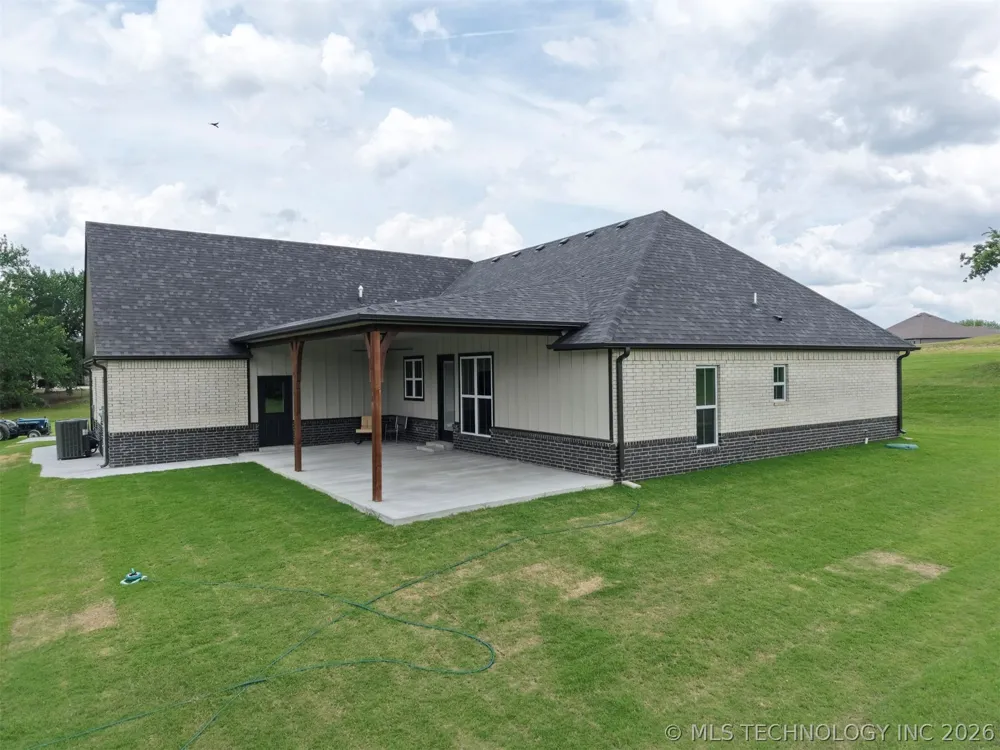 408 S Tall Chief Avenue Skiatook, OK 74070