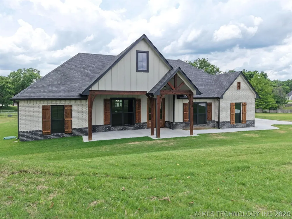 408 S Tall Chief Avenue Skiatook, OK 74070