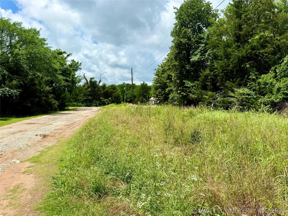 510054059 S 95th Street E Webbers Falls, OK 74470
