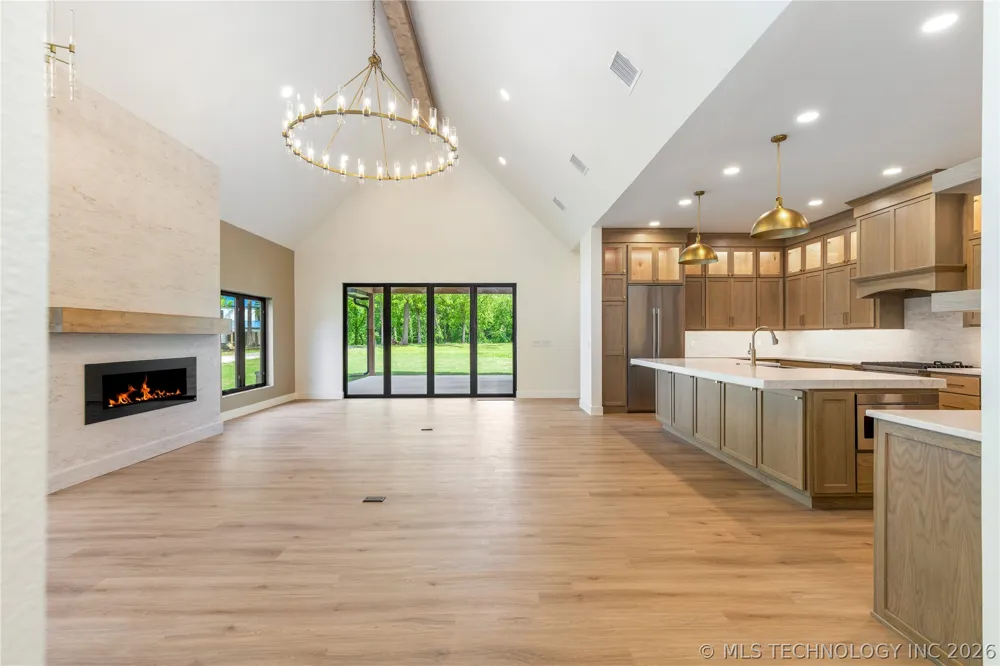 56107 E 300 ROAD Afton, OK 74331