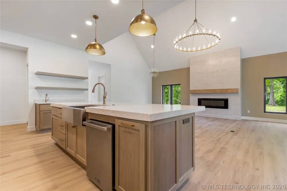 56107 E 300 ROAD Afton, OK 74331