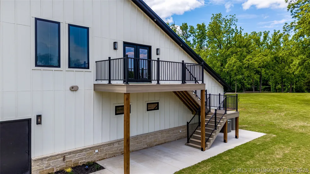 56107 E 300 ROAD Afton, OK 74331
