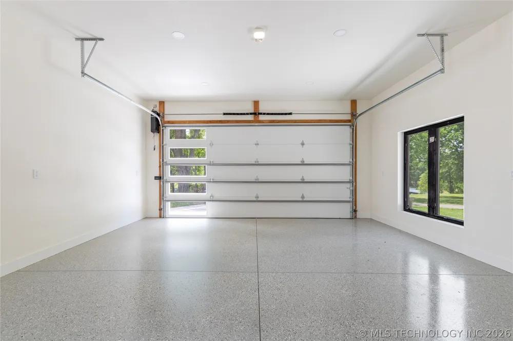 56107 E 300 ROAD Afton, OK 74331