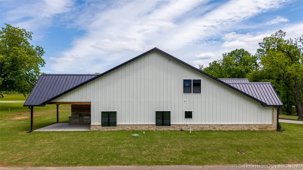 56107 E 300 ROAD Afton, OK 74331