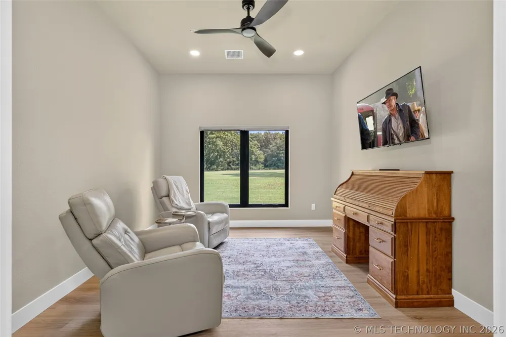56107 E 300 ROAD Afton, OK 74331