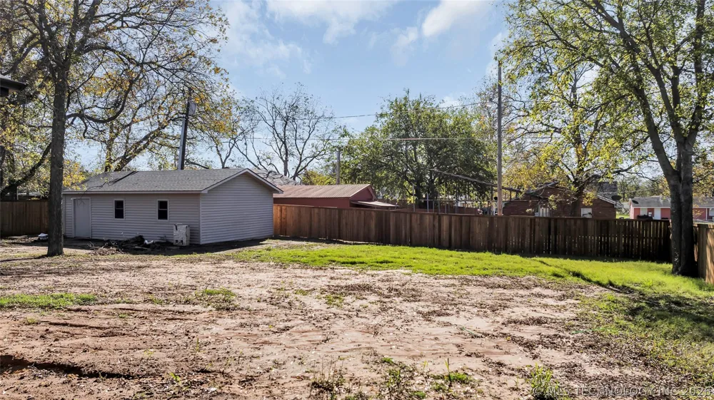 408 E Cherokee Street Marietta, OK 73448