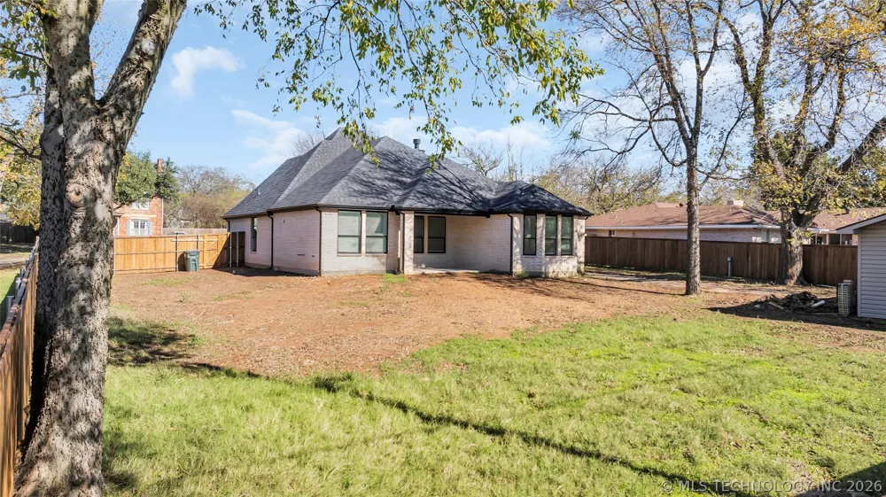 408 E Cherokee Street Marietta, OK 73448