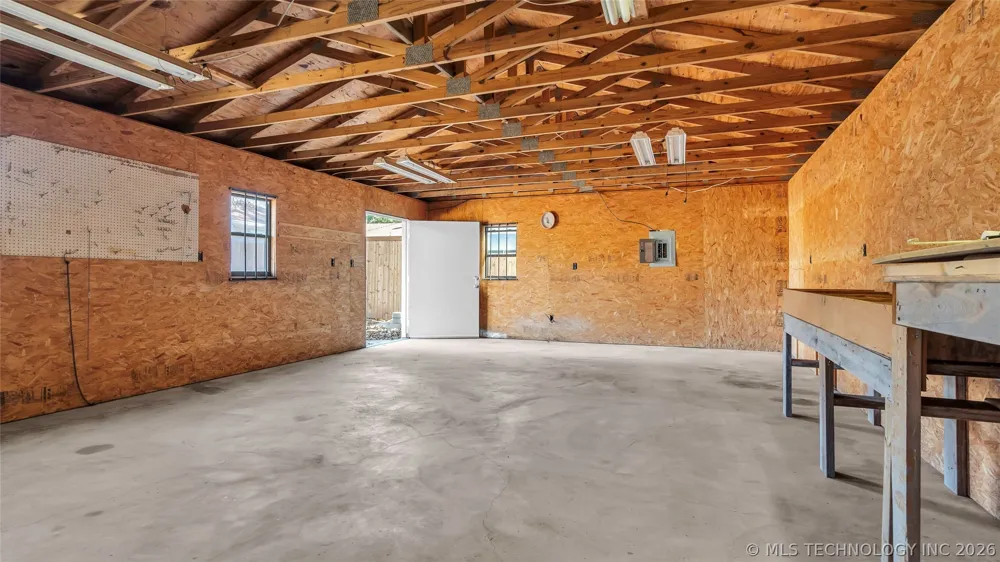 408 E Cherokee Street Marietta, OK 73448