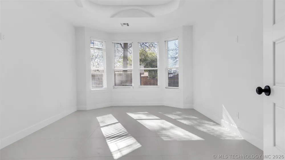 408 E Cherokee Street Marietta, OK 73448