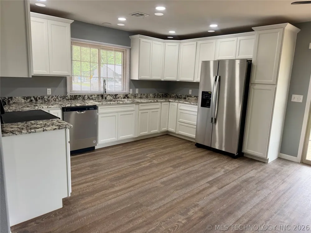 237 Hamilton Road Eufaula, OK 74432
