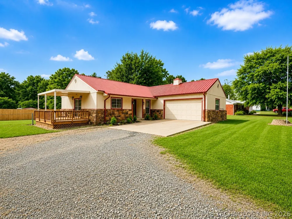 237 Hamilton Road Eufaula, OK 74432