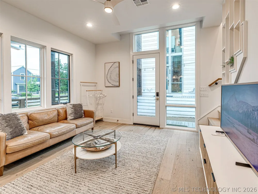 67 Lower Greenway #A Carlton Landing, OK 74432