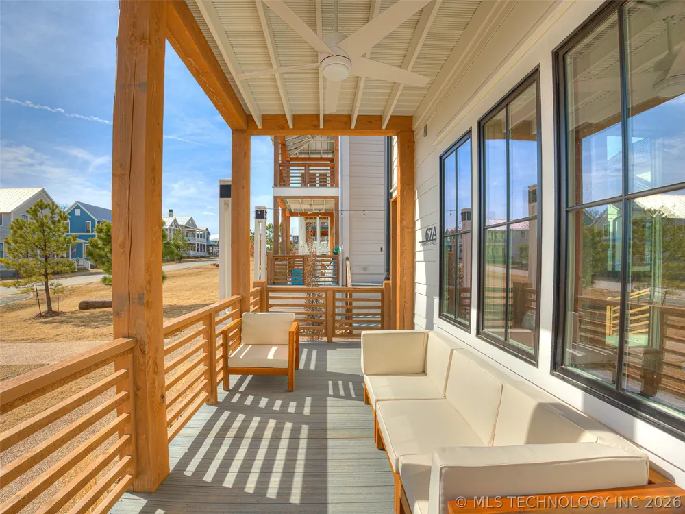 67 Lower Greenway #A Carlton Landing, OK 74432