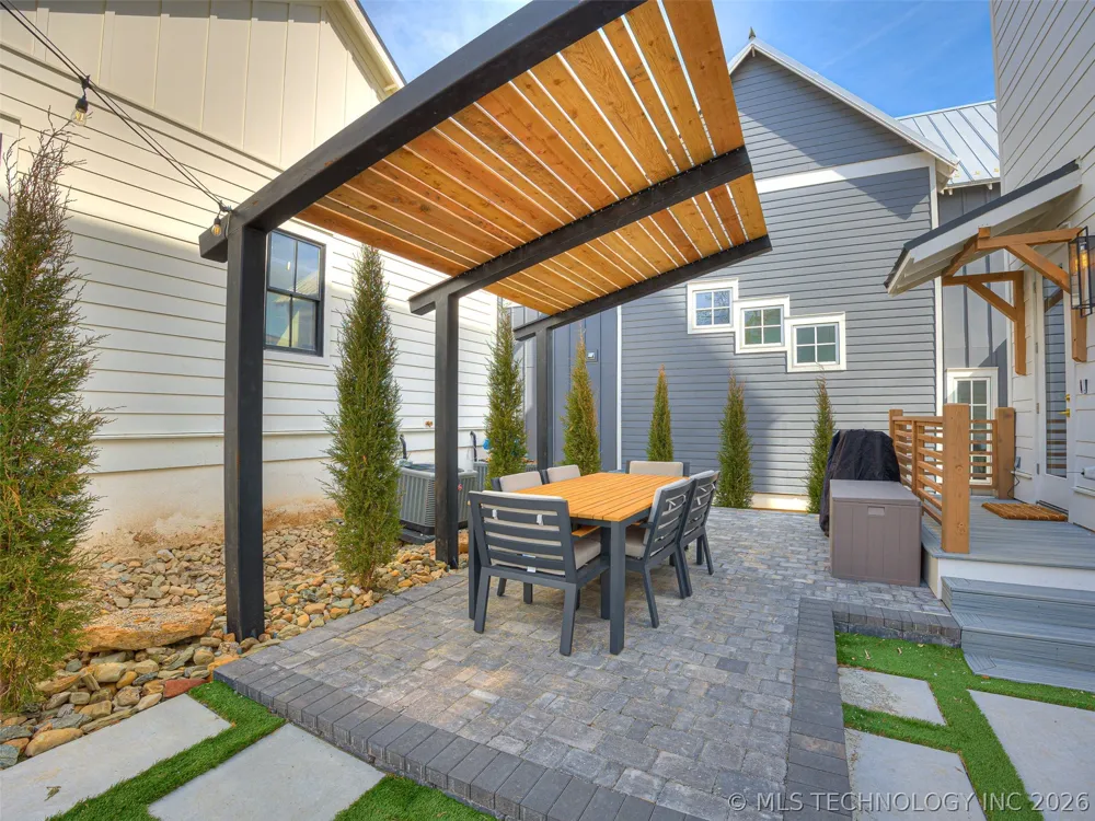 67 Lower Greenway #A Carlton Landing, OK 74432