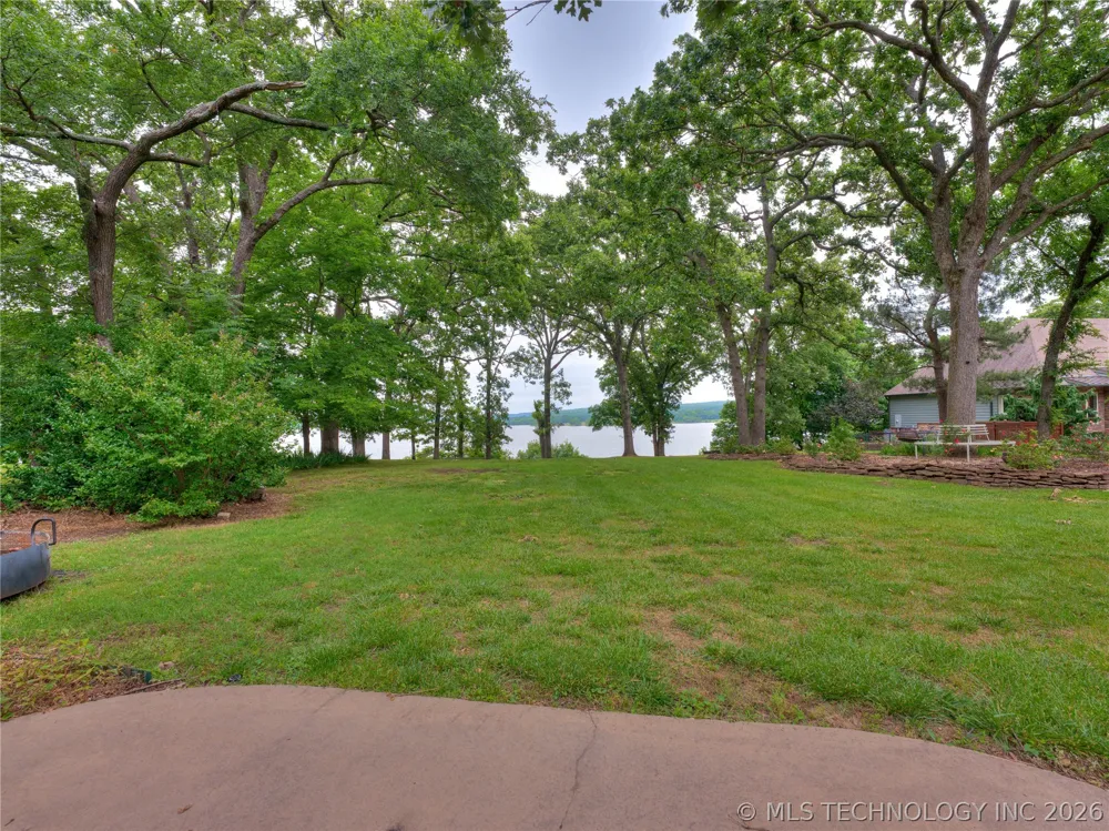 560 4395 Pryor, OK 74361