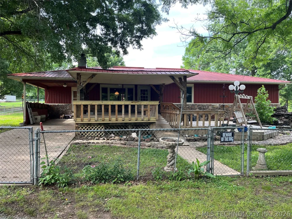 452961 E 1030 ROAD Vian, OK 74962