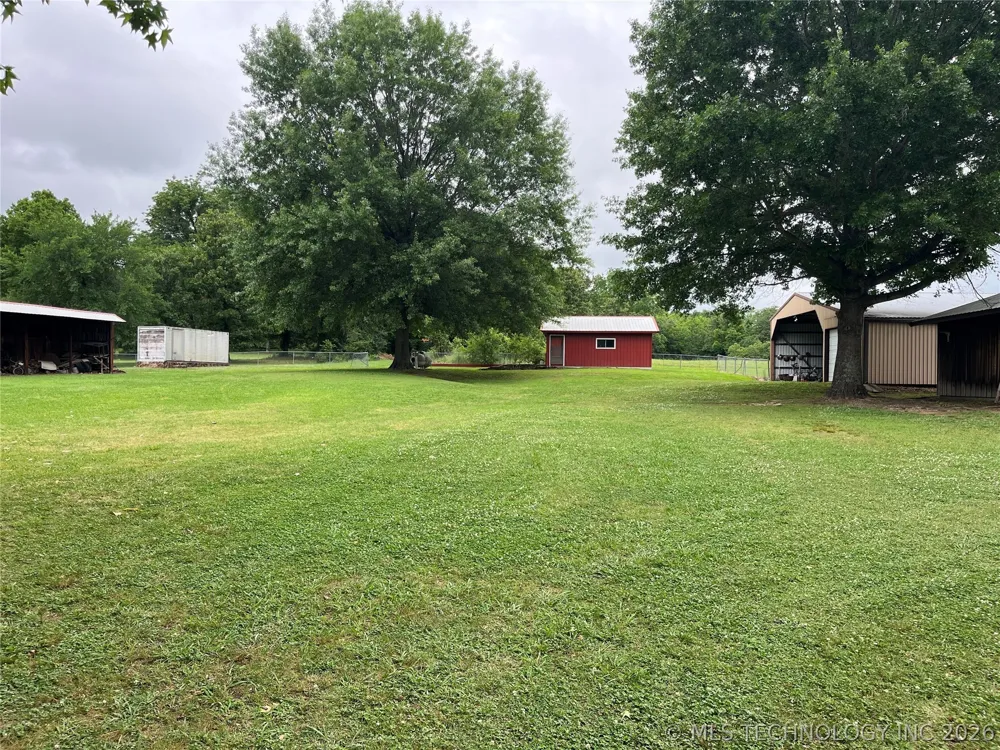 452961 E 1030 ROAD Vian, OK 74962