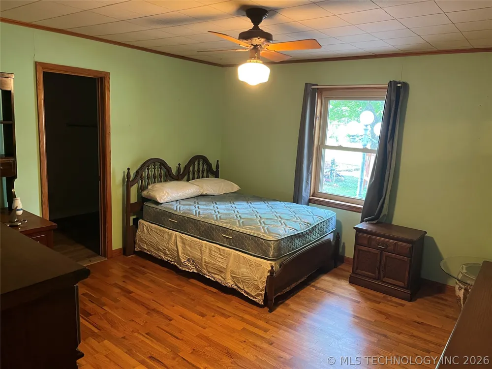 452961 E 1030 ROAD Vian, OK 74962