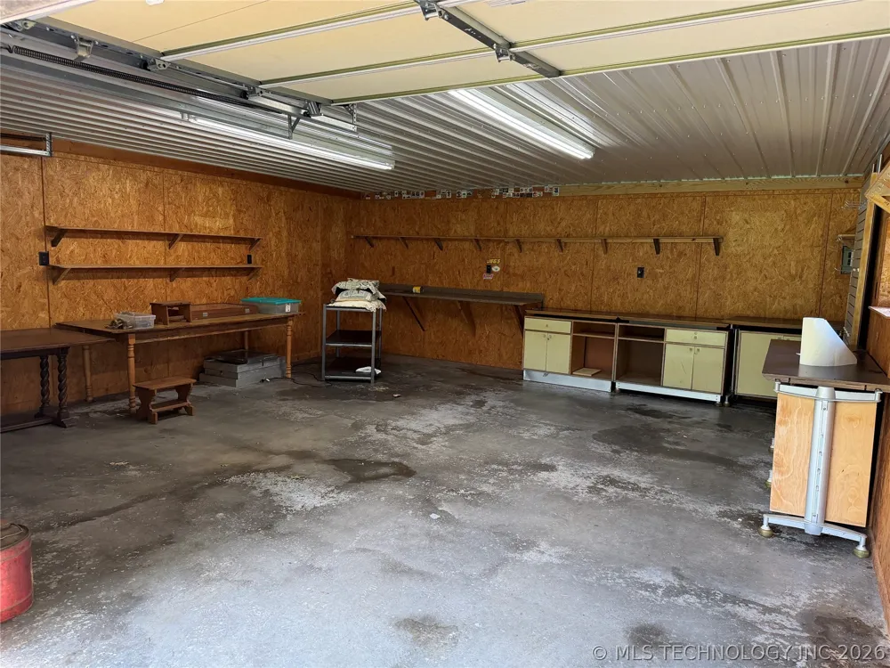 452961 E 1030 ROAD Vian, OK 74962