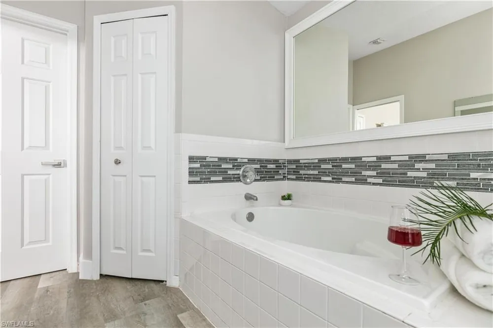5608 Mandarin Court Davenport, FL 33896