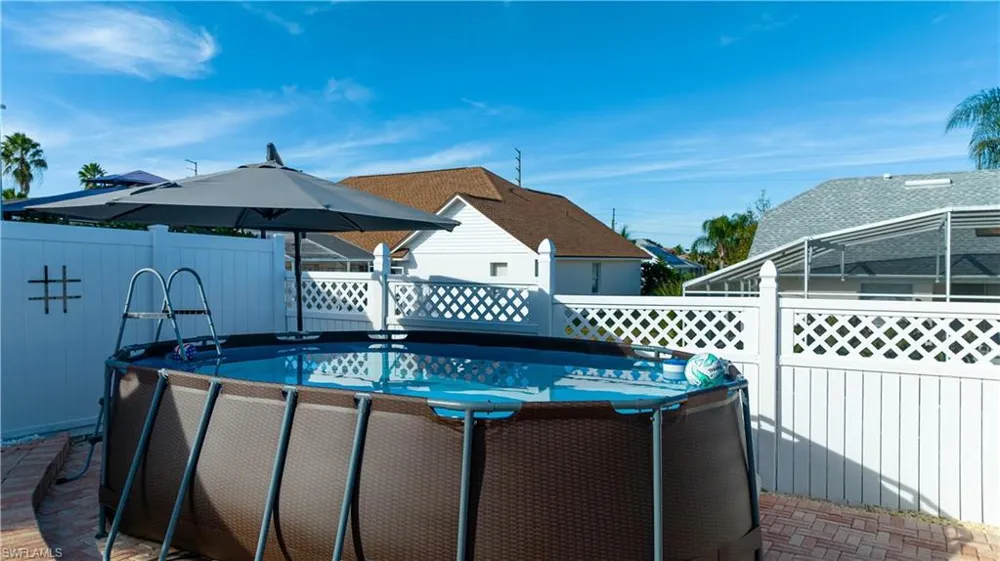 5608 Mandarin Court Davenport, FL 33896
