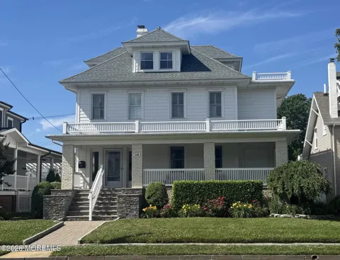 120 Garfield Avenue