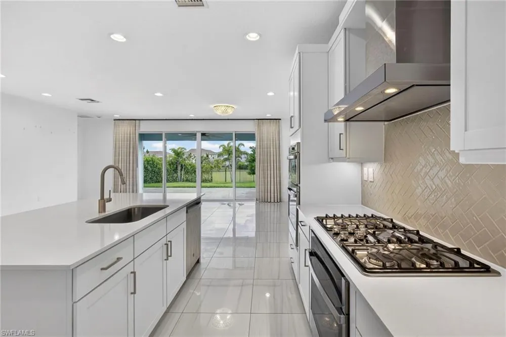 1349 HARVESTER XING Loxahatchee, FL 33470