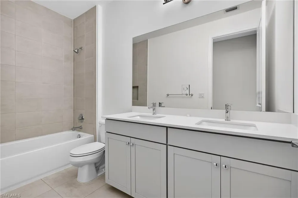 1349 HARVESTER XING Loxahatchee, FL 33470