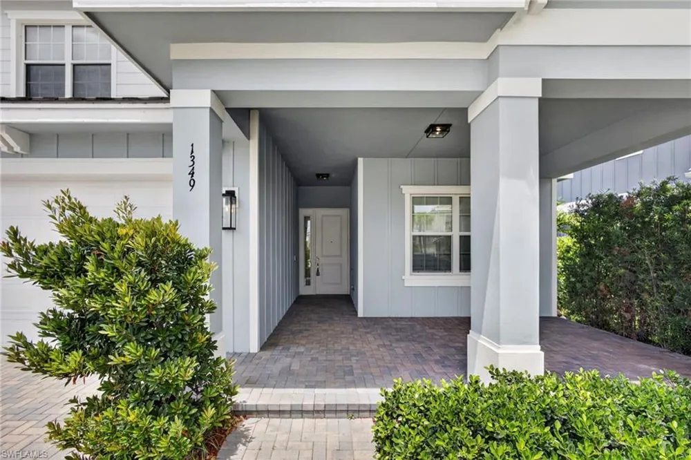 1349 HARVESTER XING Loxahatchee, FL 33470