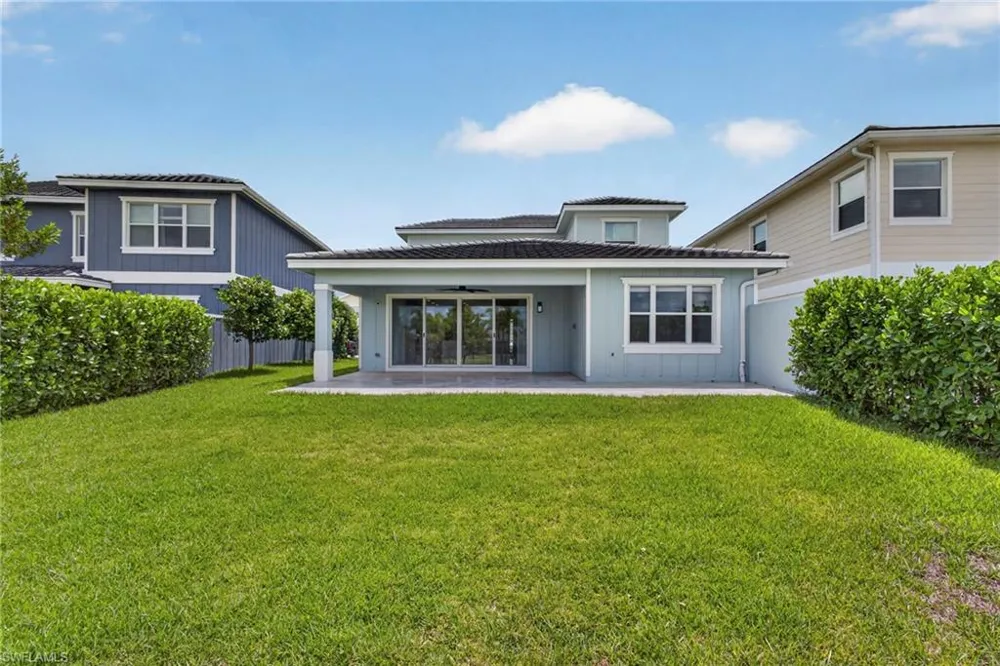 1349 HARVESTER XING Loxahatchee, FL 33470