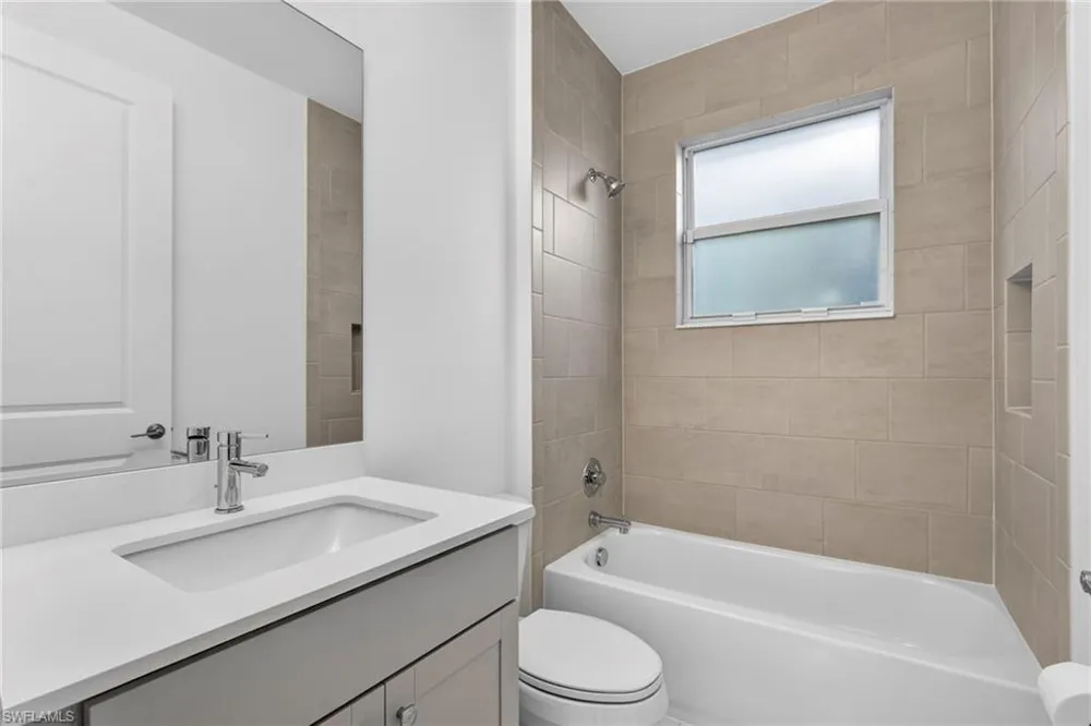 1349 HARVESTER XING Loxahatchee, FL 33470