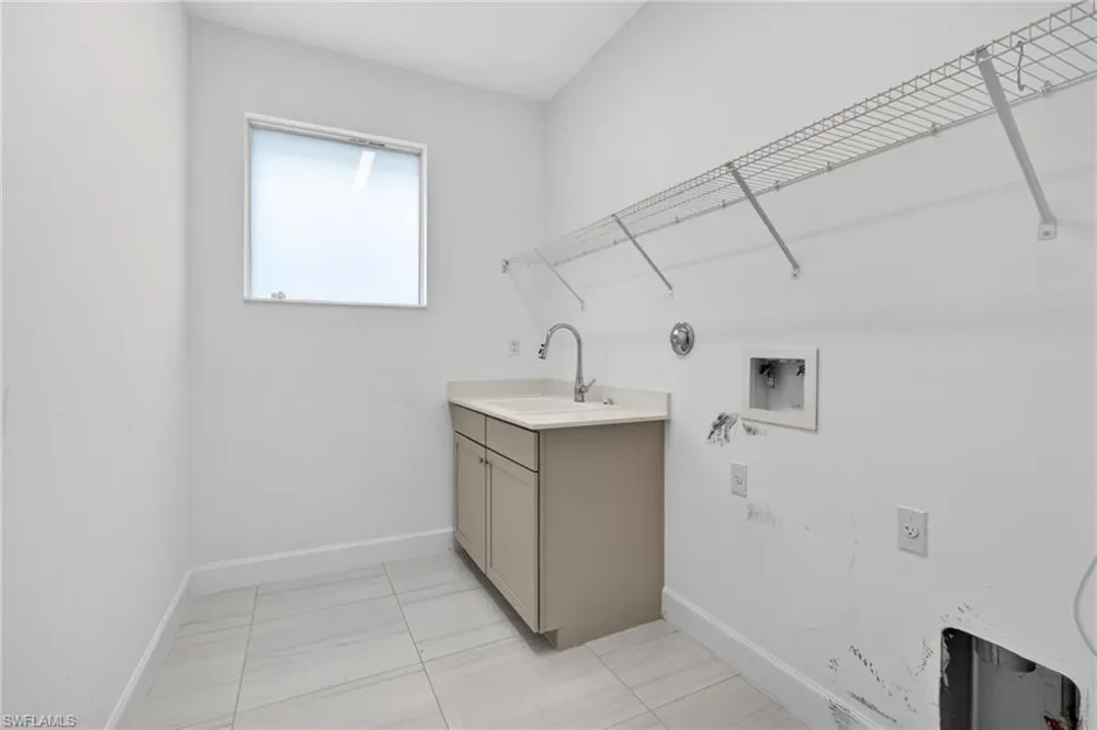 1349 HARVESTER XING Loxahatchee, FL 33470
