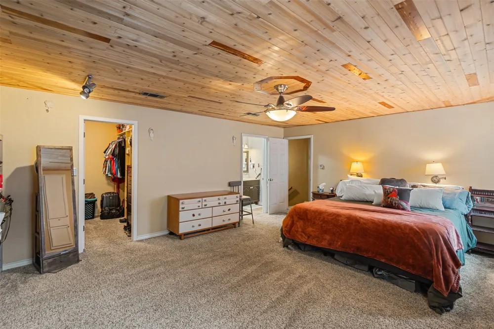 243 Autumn Wood Trail Gun Barrel City, TX 75156