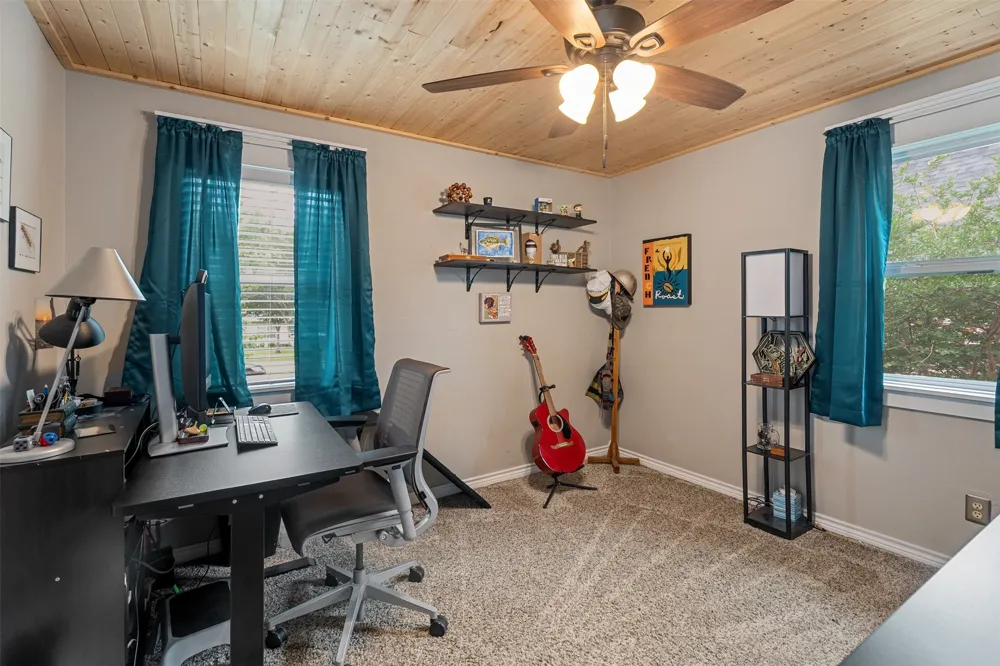 243 Autumn Wood Trail Gun Barrel City, TX 75156